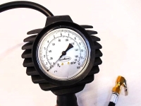 Bandenvulpomp profi uitvoering met meter en 1 m. slang