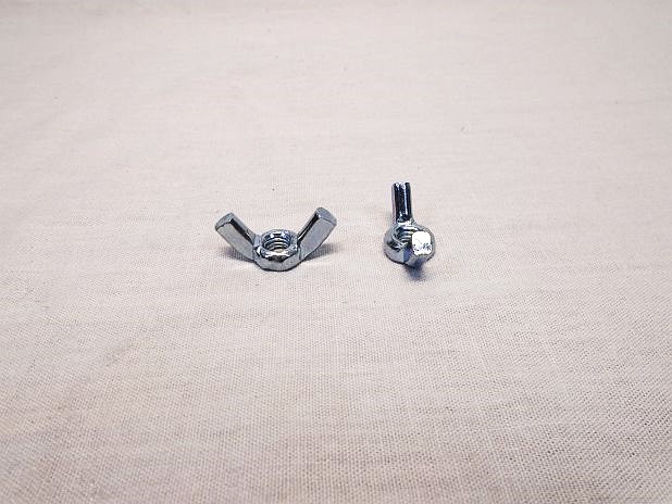 Vleugelmoer M12 verzinkt, Amerikaans model, per stuk