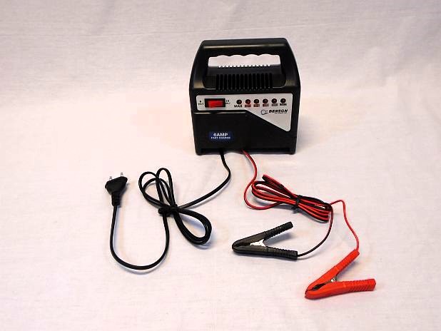 Acculader 6 V. en 12 V. max. 6A.