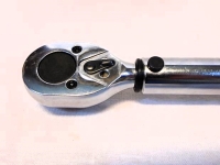 Momentsleutel 19-110 Nm. met 3/8 inch aansluiting