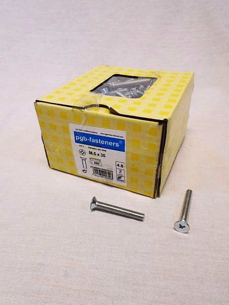 Metaalschroef M5 x 35 verzinkt kruiskop PH2, doos 200 stuks